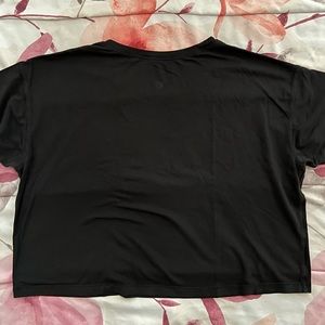 Cates Tee in black, cropped relaxed cotton tee